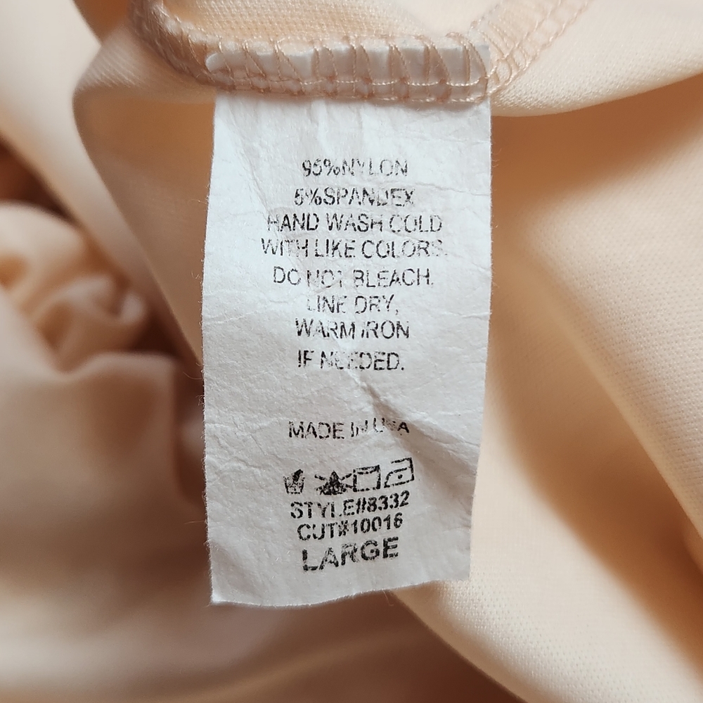 SOLD Pink Blush Creme / Off-White Dress - Picture 10 of 10